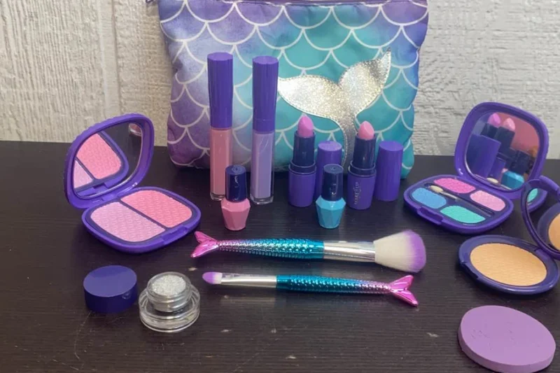 8 Best Mermaid Makeup Kits for Girls in 2026